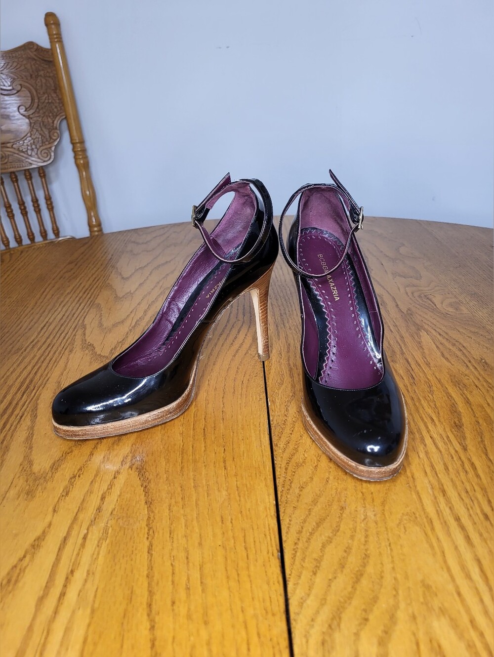 ✨️BCBGMaxAzria Patent Leather Stillettos sz 37